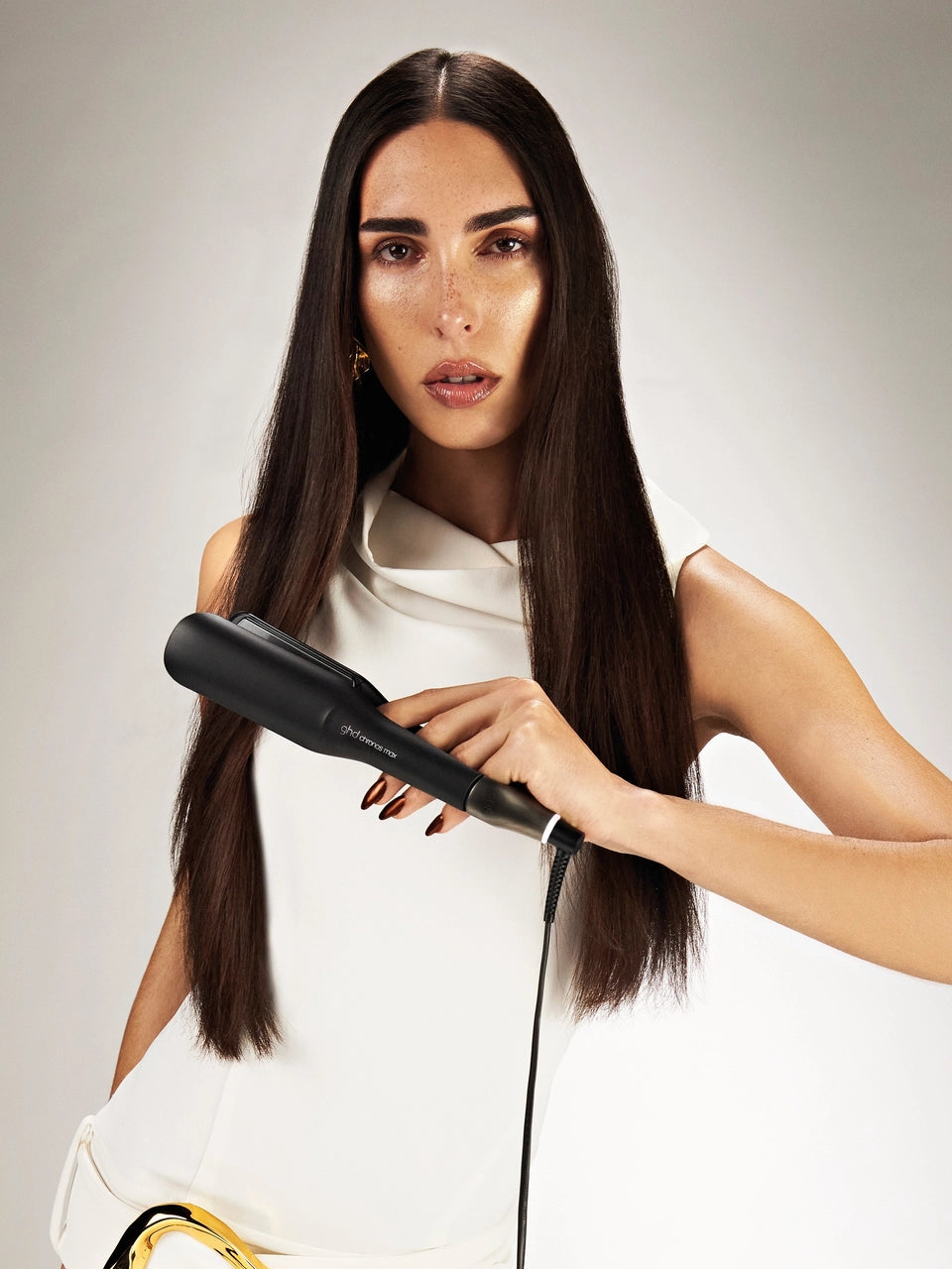 GHD Chronos Max Wide Plate Straightener in Black
