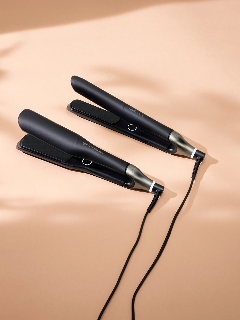 GHD Chronos Max Wide Plate Straightener in Black