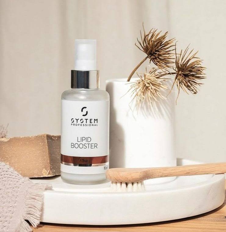 Wella System Professional Lipid Booster Strenghtening Treatment 95ml