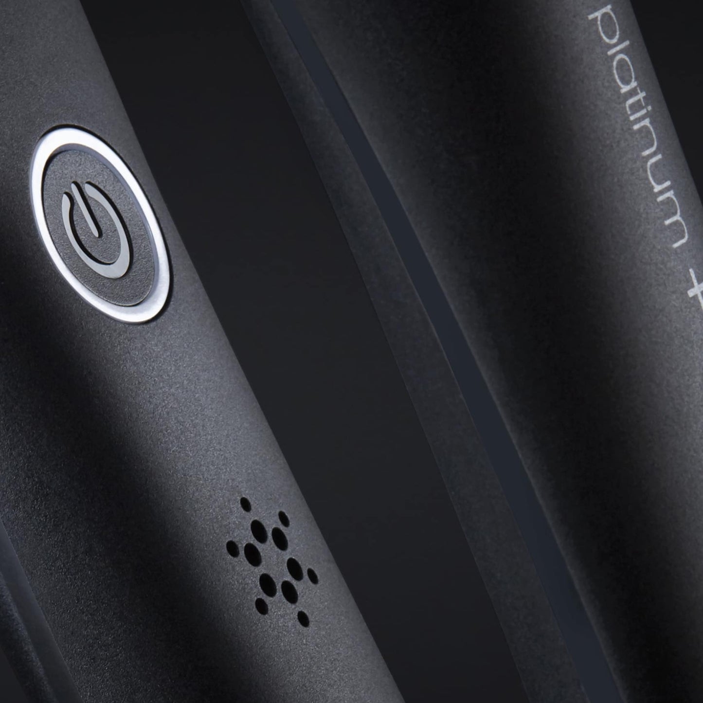 GHD Platinum+ Styler