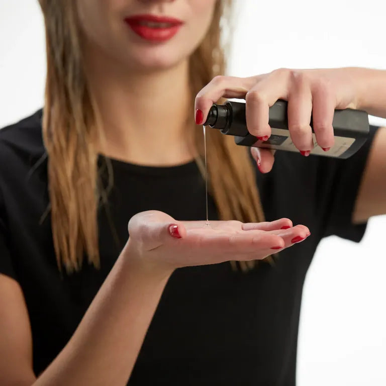 GHD Sleek Talker - Wet to Sleek Styling Oil 95ml